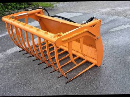 Bild 3:Hauer Krokodilgebiss Dunggabel