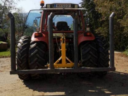 Bild 3:Ballenträger, hydr. klappbar