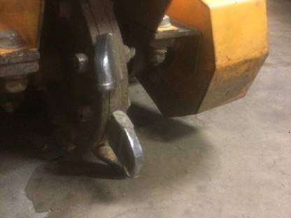 Bild 3:Wurzelstockfräse 15 PS Lumag