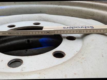 Bild 3:Traktorreifen mit 36 Zoll Felgen, Steyr