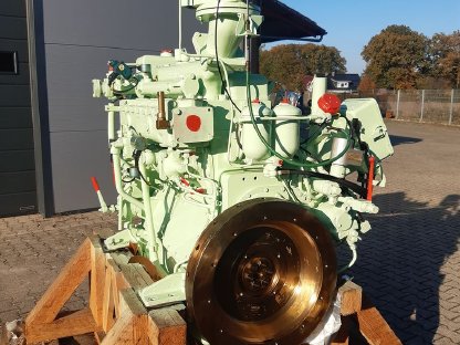 Bild 7:MWM RHS 518V Dieselmotor