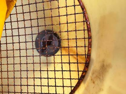 Bild 2:Salz- und Splittstreuer, Düngerstreuer INO