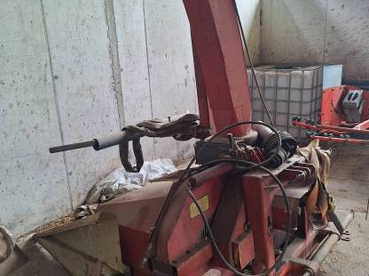 Bild 3:Maishäcksler PZ 160