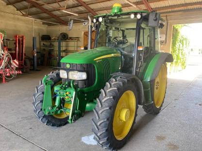 John Deere 5100R