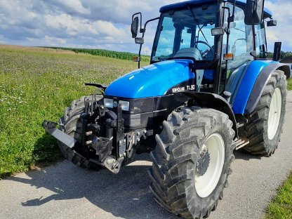 New Holland TL90