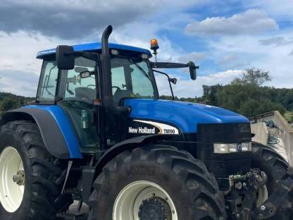 New Holland TM 190