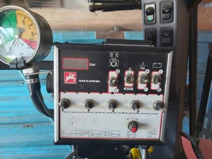 Bild 2:Amazone UF 1200