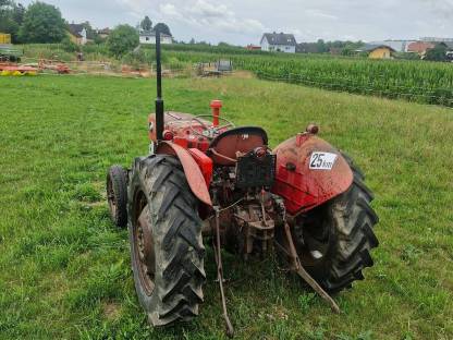 Bild 5:Massey Ferguson 135