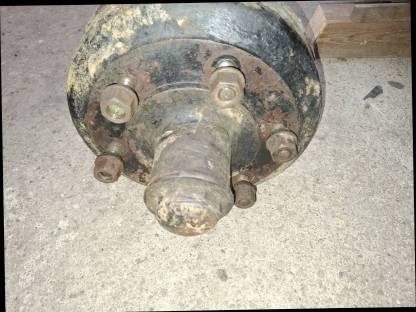 Bild 4:Zu verkaufen Achse