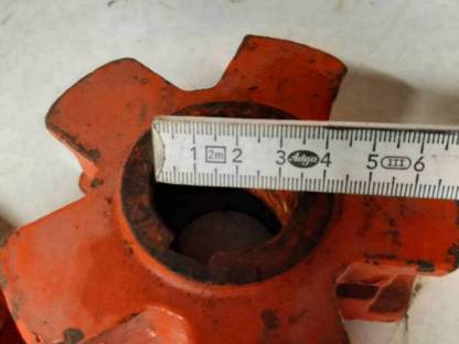 Bild 2:Nuss Kettenräder Taschenrad