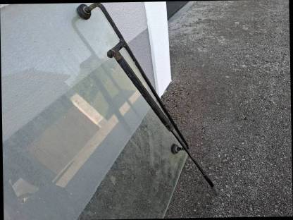 Bild 2:Heckscheibe zu Steyr 8080, 8070