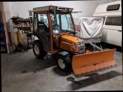 Iseki 3125 AHL Kleintraktor Kommunaltraktor