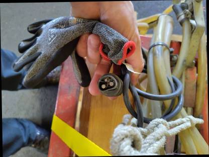 Bild 5:Herbizid-Tank zu Mulchgerät