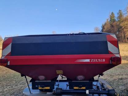 Bild 2:Streuer Landgut Zeus 18