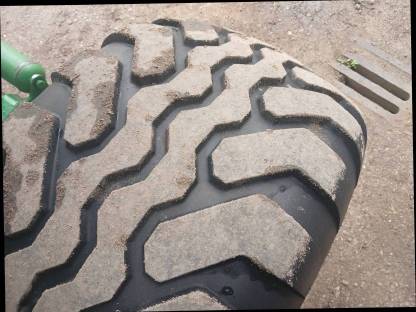 Bild 4:Vredestein Flotation Kompletträder 500/50R17