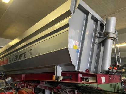 Bild 9:Kögel Kippsattel SKHL 18