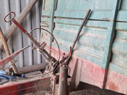 Bild 6:Kirchner Miststreuer 6.5t