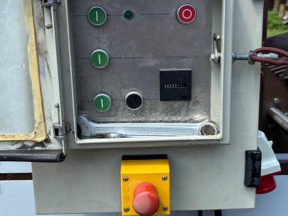 Bild 9:Sägeautomat