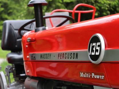 Bild 8:Massey Ferguson 135 Multipower