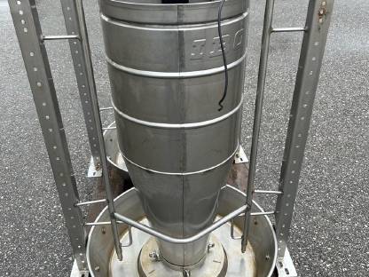 Bild 3:IBO Schweine-Vormastautomaten