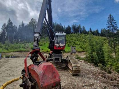 Valmet 911.3 Snake Harvester