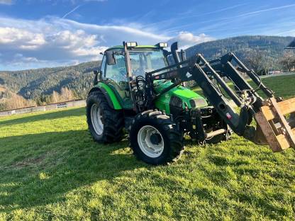 Bild 2:Deutz-Fahr Agrotron 90