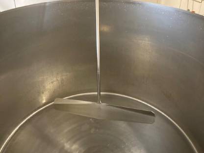 Bild 2:1.050 l Milchtank mit Kühlung