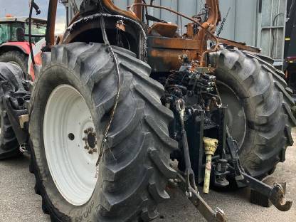 Bild 3:Steyr Profi 6125