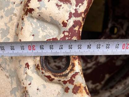 Bild 2:Felgen für Steyr Pflegebereifung