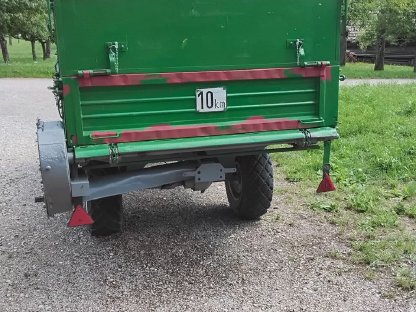 Bild 4:Anhänger Mengele Kratzbodenwagen