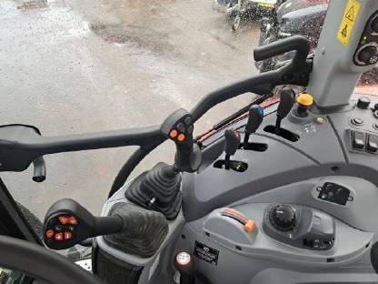 Bild 6:Steyr 4100 Kompakt (Stage V)