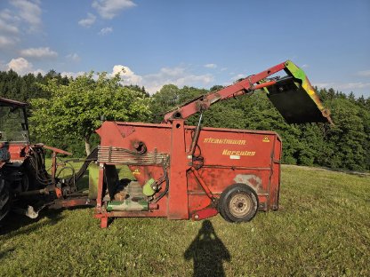 Bild 6:Strautmann Herkules Silokamm