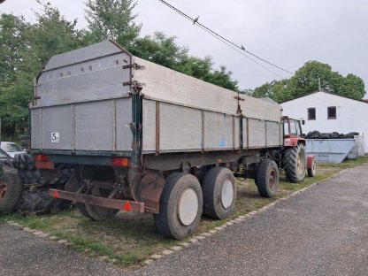 Bild 3:3-Achs-Kippanhänger Kässbohrer