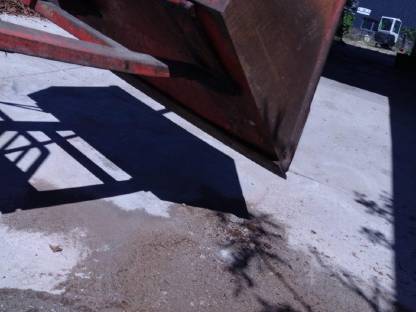 Bild 2:Hydraulische Kippschaufel