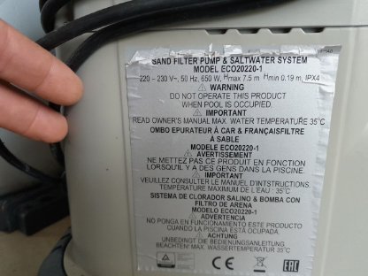 Bild 3:Intex Sandfilteranlage mit Salzwassersystem