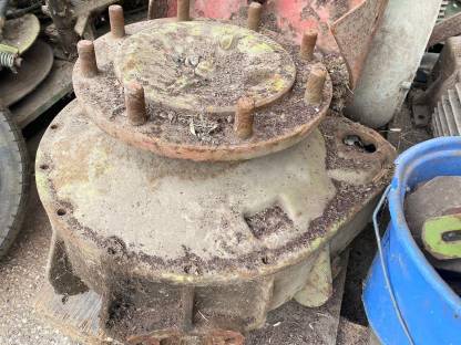 Bild 2:Mähdrescher Claas Senator