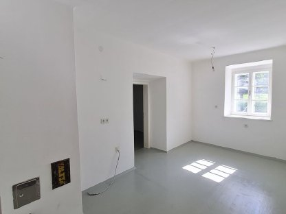 Bild 2:Forsthaus in ruhiger Lage, voll saniert zu vermieten