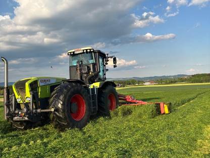 Bild 2:Claas Xerion 3300 TRAC VC
