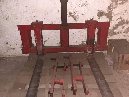 Bild 2:Palettengabel