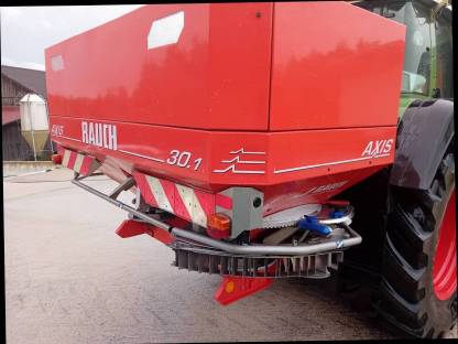 Bild 2:Verkaufe Düngerstreuer Rauch Axis 30.1