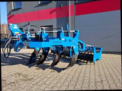 Bild 9:Tiefenlockerer 3 m