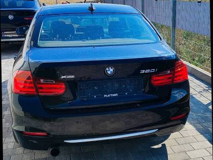 Bild 4:BMW 320i xDrive Österreich-Paket Automatik Limousine