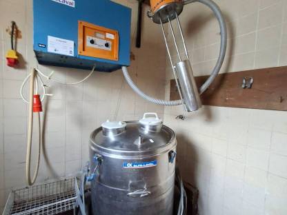 Delaval Milchtank mit Kühlgerät MK203