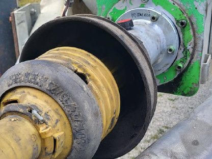 Bild 5:Güllefass BAUER POLY 185 TL mit 15 m Schleppschlauch