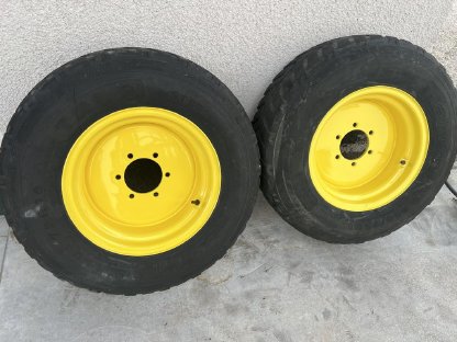 Bild 4:John Deere Serie 4R NOKIAN Kompletträdergarnitur