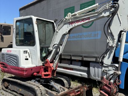 TAKEUCHI TB228