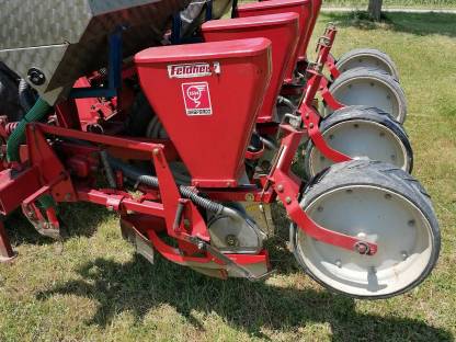 Bild 4:Einzelkorn-Sähmaschine Gasparado 520