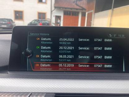 Bild 9:BMW 320i xDrive