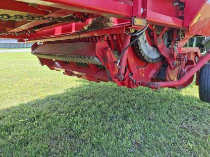 Bild 3:Pöttinger Faro 4000 Rotomatik