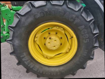 Bild 5:John Deere 6120 SE